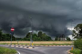 Aug 07, 2019 · modena, grandinata del 22 giugno riconosciuto lo stato di emergenza. Meteo Nubifragi Grandine Allagamenti Al Nord Esonda Il Seveso Un Morto In Piemonte 3b Meteo