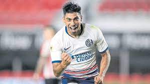 Jun 12, 2021 · otro jugador que curiosamente también milita en san lorenzo y le interesa al consejo de fútbol y juan román riquelme, es el volante juan ramírez. Zo5tkodnyrslim