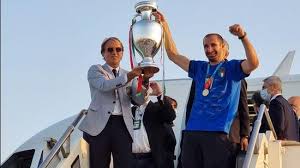 Roberto mancini grande ufficiale omri ( italian pronunciation: K5tuzxkqjkxb3m