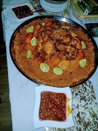 Thiep Senegalaise Au Poulet Sauce Haricot Recettes De Cuisine Africaine Recettes De Cuisine Cuisine Senegalaise