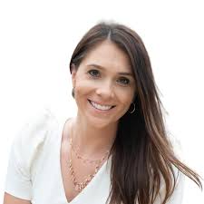 Jennifer Otte's Instagram, Twitter & Facebook