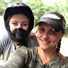 Hello I am 17 years old and I am looking for a personal trainer. I am  trying to lose a large amount of weight. I am homeschooled so I am looking  for