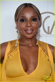 Mary J. Blige Brightens Up in Yellow at PGA Awards 2018!: Photo 4017919
