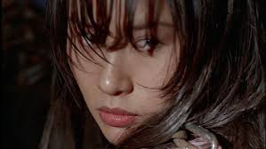 Siren. Another episode that leaves much to think about. What was she ? Why  was Jordan so sensitive to her too as well as Frank ? Why was she in the  middle