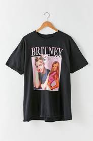 The star's boyfriend gushed in the comments section. Vintage Britney Spears Tee Urban Outfitters æ—¥æœ¬