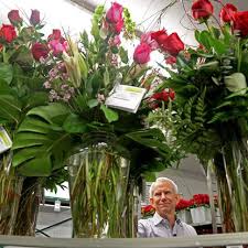 1 florist is a premium florist located in boca raton. Field Of Flowers Founders Mark 100 Years Of Valentines South Florida Sun Sentinel South Florida Sun Sentinel