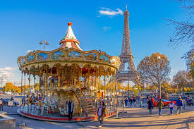 13 Amazing Ways To Explore Paris With Kids Paris Activities Visit Paris Paris Tours