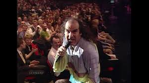 Seit 1956 nahm deutschland 65 mal beim eurovision song contest teil und hat zweimal gewonnen. 09 Germany Guildo Horn Guildo Hat Euch Lieb Eurovision Song Contest 1998 Youtube