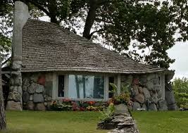 Why barbara clayton chose charlevoix. Visit Charlevoix Michigan S Mushroom Houses Eat Travel Life