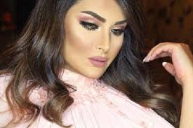 أحدث ظهور لقمر خلف و ابنتها الشابة و الجمهور الأم أجمل hair styles beauty hair