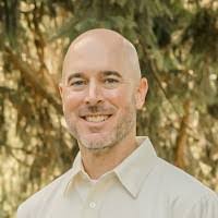 Jeff Randolph's Instagram, Twitter & Facebook