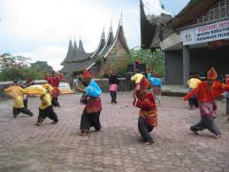 Saya dalam hati berkata, wah,… kesempatan nih. Pencak Silat Wikipedia Bahasa Indonesia Ensiklopedia Bebas