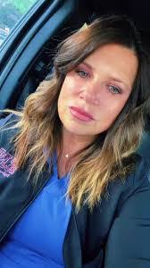 Lorraine Stafford's Instagram, Twitter & Facebook