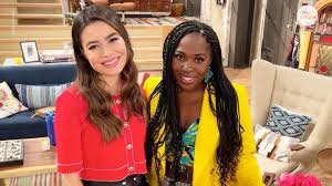 This is the official facebook page for icarly. Icarly Reboot First Trailer Miranda Cosgrove Joined By Laci Mosley
