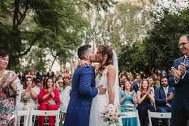 Cabañas de madera sauerland 2 de abeto nórdico tratado por inmersión con superficie de 13 m2 más alero de 5.7m2. Boda En Los Jardines De La Cabana Raquel Carlos Ceremonia Civil
