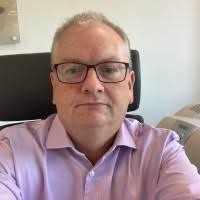 1200+ perfiles de «Winterburn»