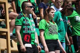 Sprawdź najnowsze wyniki, aktualności, tabele i zawodników. Tak Kibicowaliscie Na Meczu Gornik Leczna Rakow Czestochowa Zdjecia Gol24