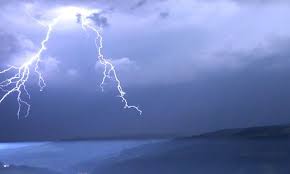 Wetter.at from images04.wetter.at schon heute montag drohen wieder gewitter und schauer, die heftig ausfallen können. Schwere Unwetter Gingen Uber Der Schweiz Nieder Kleinezeitung At