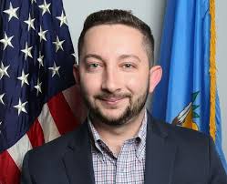 Guthrie selects Eddie Faulkner as the next city manager