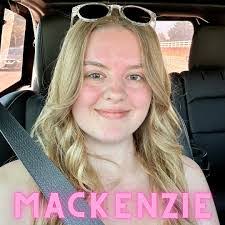 Samantha Suter's Instagram, Twitter & Facebook