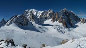 Im prozess um den tödlichen unfall eines. Seilbahn Ungluck Am Montblanc 365 000 000 Pixel Bild Zeigt Gondel Chip