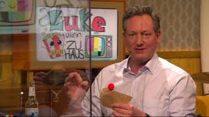 Jetzt klicken und auf merkur.de lesen! Effektiven Mundschutz Basteln Mit Dr Eckart Von Hirschhausen Luke Allein Zuhaus Staffel 1 Clip Aus Folge 3