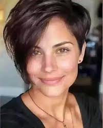 Quiero salir del encierro ... Huir de la jaula hecha de prejuicios y  mandatos ... Quiero dar rienda suelta a mi imaginación ... Sin tener que  pedir perdón ... Devorarme en un