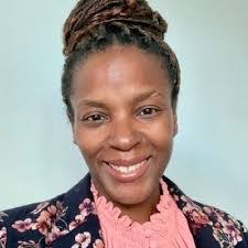 Danielle Romine's Instagram, Twitter & Facebook