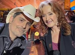 My new BFF. Just sayin'. Bonnie Raitt