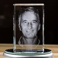 Artistic 3D Laser Crystal Cubes