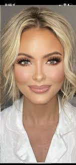 Tabitha Donohue's Instagram, Twitter & Facebook