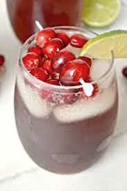 The madras is one example of how a single drink can turn into a wonderful fruity vodka punch. Non Alcoholic Cranberry Spritzer Frugal Mom Eh