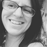 Tammi Howe's Instagram, Twitter & Facebook