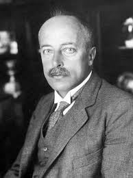 IUCr) Walter Friedrich unplugged: his 1963 interview in East Berlin