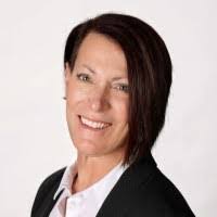 Susan Bott's Instagram, Twitter & Facebook