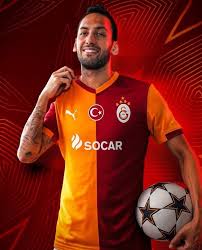 Galatasaray, Hakan Çalhanoğlu için ciddi şekilde harekete geçti. Hakan  Çalhanoğlu'nun menajeri İstanbul'da yetkililerle görüşmelerde bulunuyor.  (La Gazzetta dello Sport)
