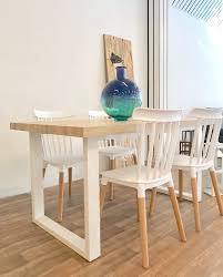 Crea tu espacio acogedor con made.com Juego Comedor Broke 120cm Walnut 2 Silla Ercol Madera 56 399 45 Juego De Comedor Mesas Y Sillas Comedor Sillas Windsor