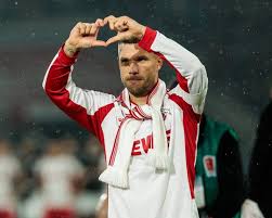 Lukas Podolski announces retirement from football