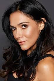 Heidi Mays's Instagram, Twitter & Facebook