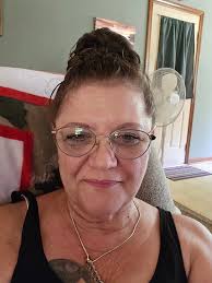 Hello, I'm Lisa and something to know about me is im kind hearted person  but in need of support