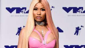 Check out some of the best & worst looks from the 2017 video music awards on dirty laundry. Nicki Minaj S Outfit At Mtv Video Music Awards All Pink Everything Hollywood Life