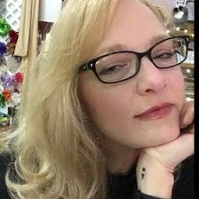 Amanda Bly's Instagram, Twitter & Facebook