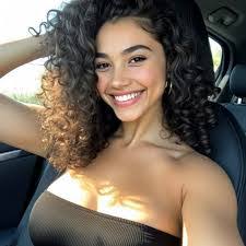 Scott Leamon's Instagram, Twitter & Facebook