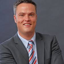 Klug will es wieder wissen