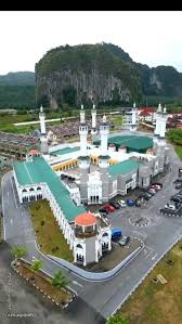 Tengku Razaleigh Old Mosque (Town Mosque)