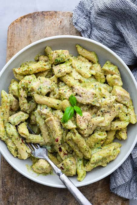Pesto w/ Chicken