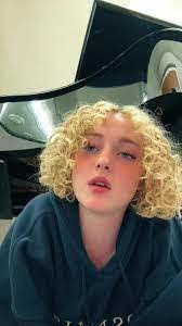 Riley Mcclung's Instagram, Twitter & Facebook