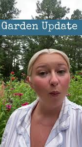 Kerri Gage's Instagram, Twitter & Facebook