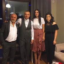 Image result for esra bilgic esra bilgic fake photo image. O Bizim Biricik Halime Hatun Umuz Ceylan Gozleriyle Kendine Hayran Birakan Esra Bilgic I Taniyoruz Onedio Com