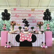 All the minnie decorations you could ever want for your party ☛ 24hr delivery. Adorably Stylish Minnie Mouse Birthday Parties Mimi S Dollhouse